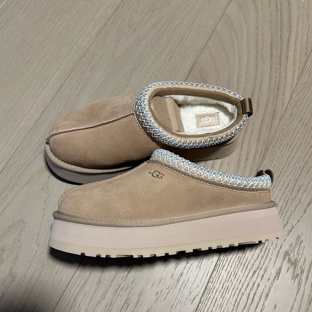 UGG Tazz Slippers
